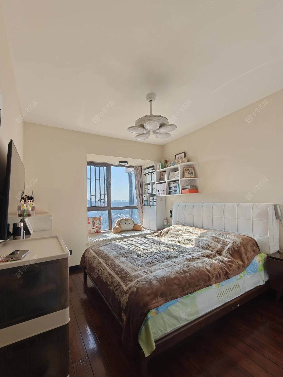 上海万业紫辰苑在售二手房源小区图_小牛看房