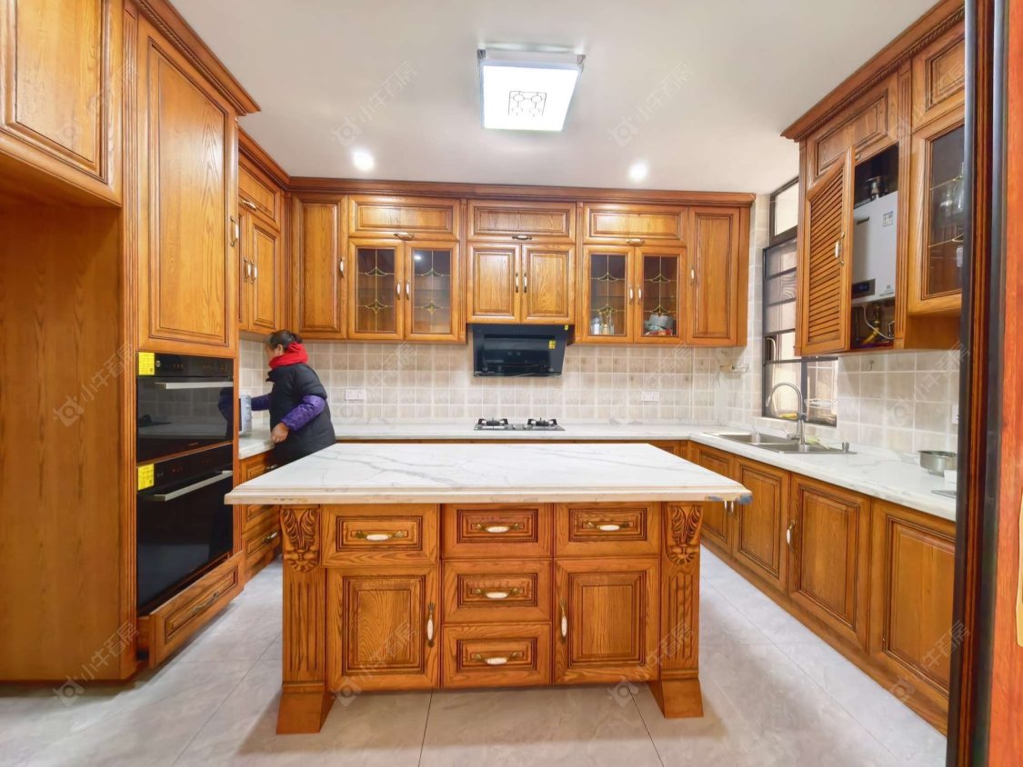 上海万科琥珀郡园别墅区在售二手房源小区图_小牛看房