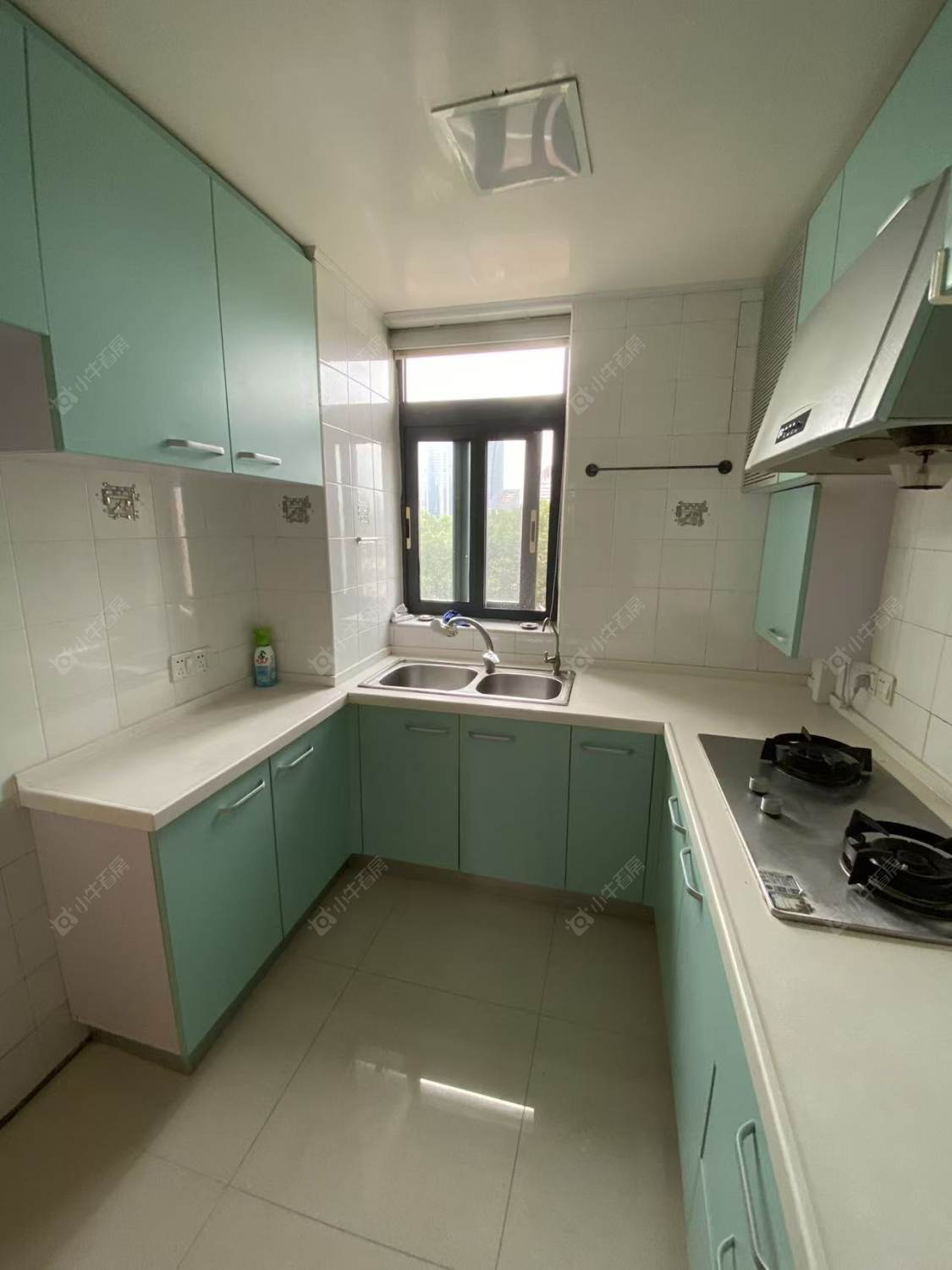 上海吴兴路公安大楼(徐汇)在售二手房源小区图_小牛看房