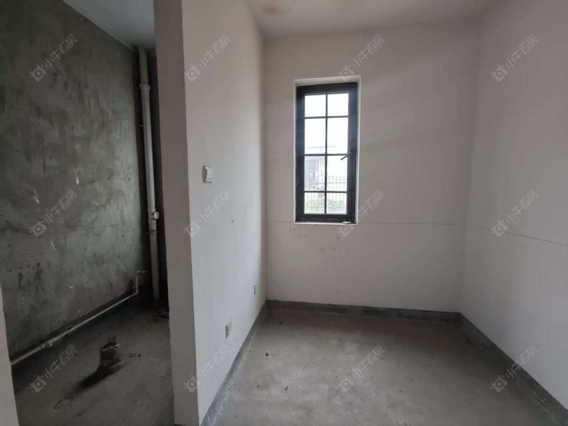 上海爱法奥朗新庄园在售二手房源小区图_小牛看房