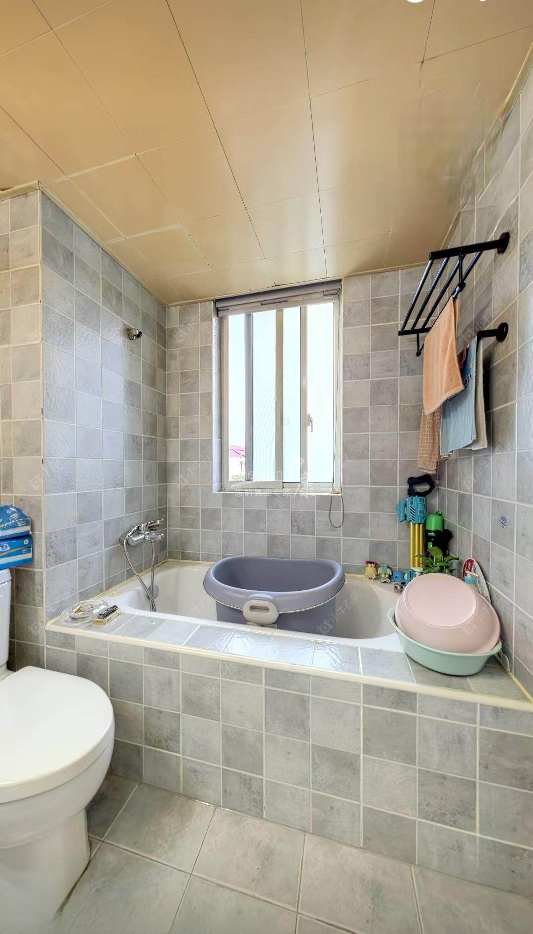 上海紫叶花园东园在售二手房源小区图_小牛看房