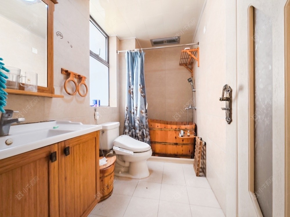 上海逸翠公馆在售二手房源小区图_小牛看房