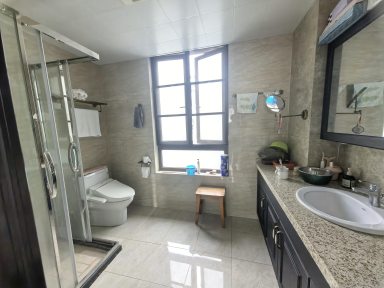 上海阳光城花满墅别墅区在售二手房房源图片