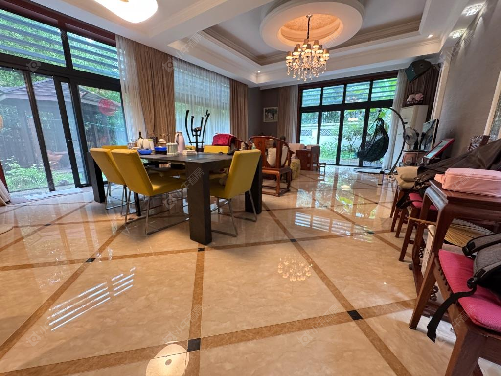 上海东方庭院（别墅）在售二手房源小区图_小牛看房