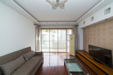 上海江临天下3室2厅2卫出租房源图片