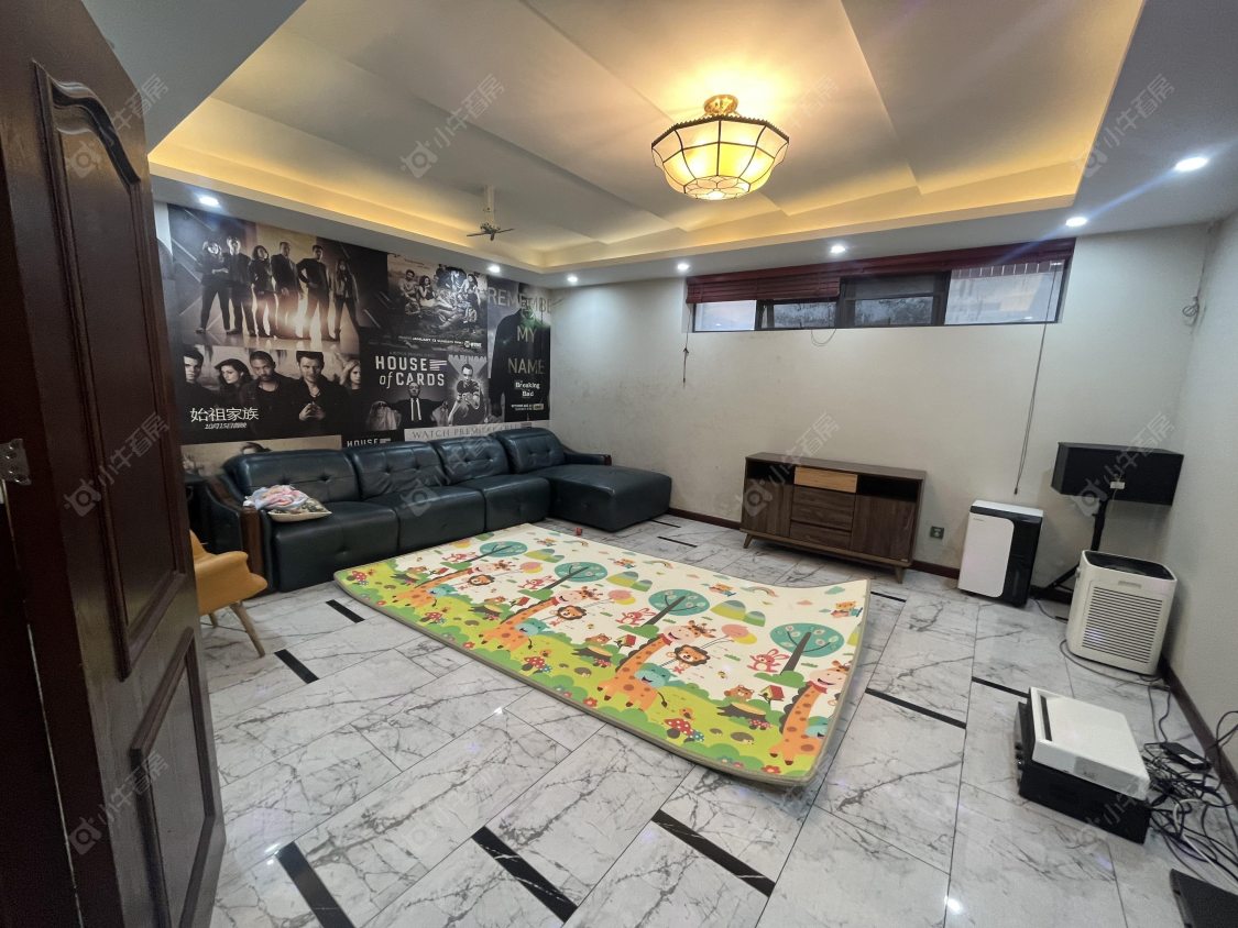 上海英伦美墅馆在售二手房源小区图_小牛看房