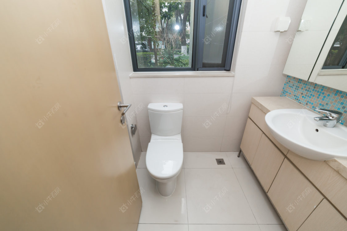 上海凯德林茵湖畔西区在售二手房源小区图_小牛看房