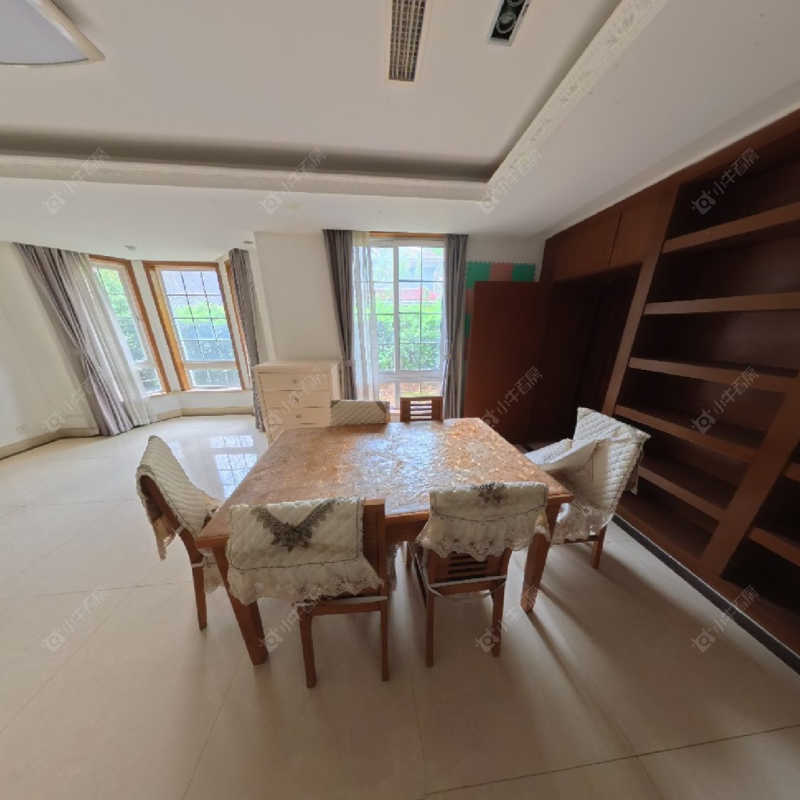 上海东方夏威夷在售二手房源小区图_小牛看房