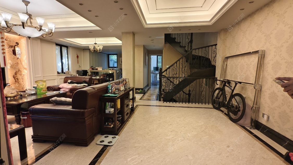 上海万科琥珀臻园别墅区在售二手房源小区图_小牛看房