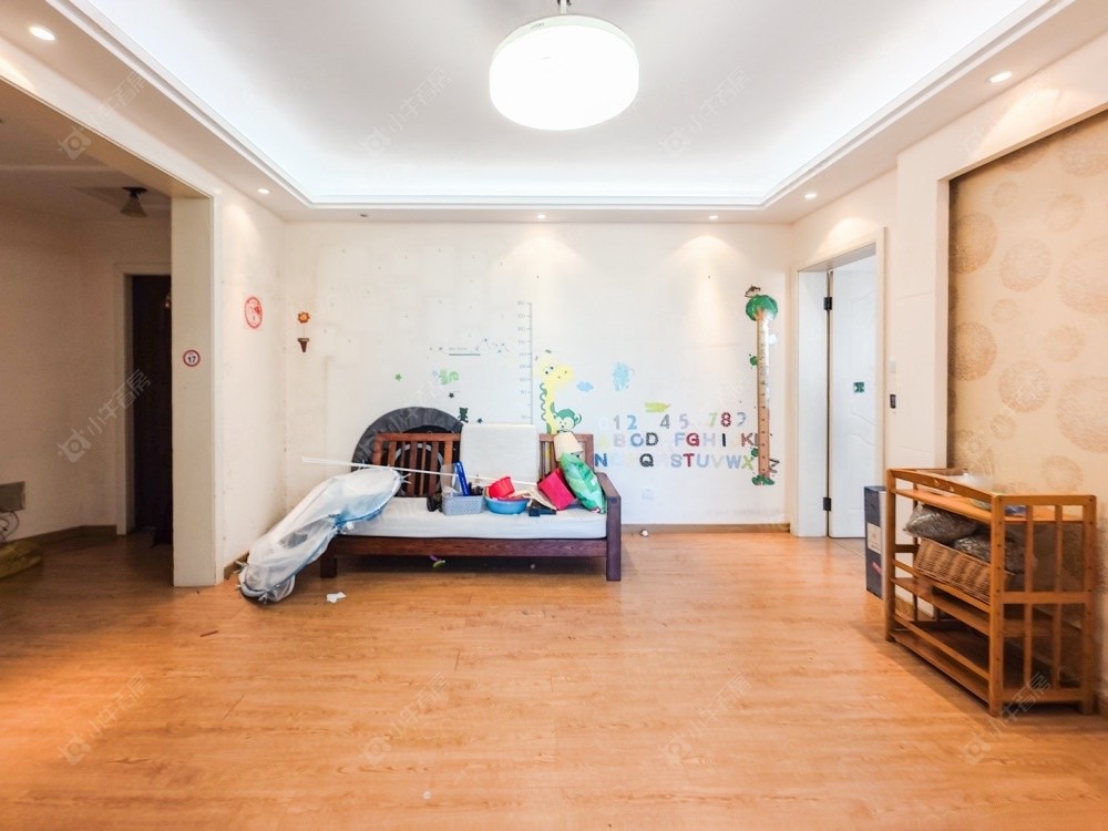 上海逸翠公馆在售二手房源小区图_小牛看房