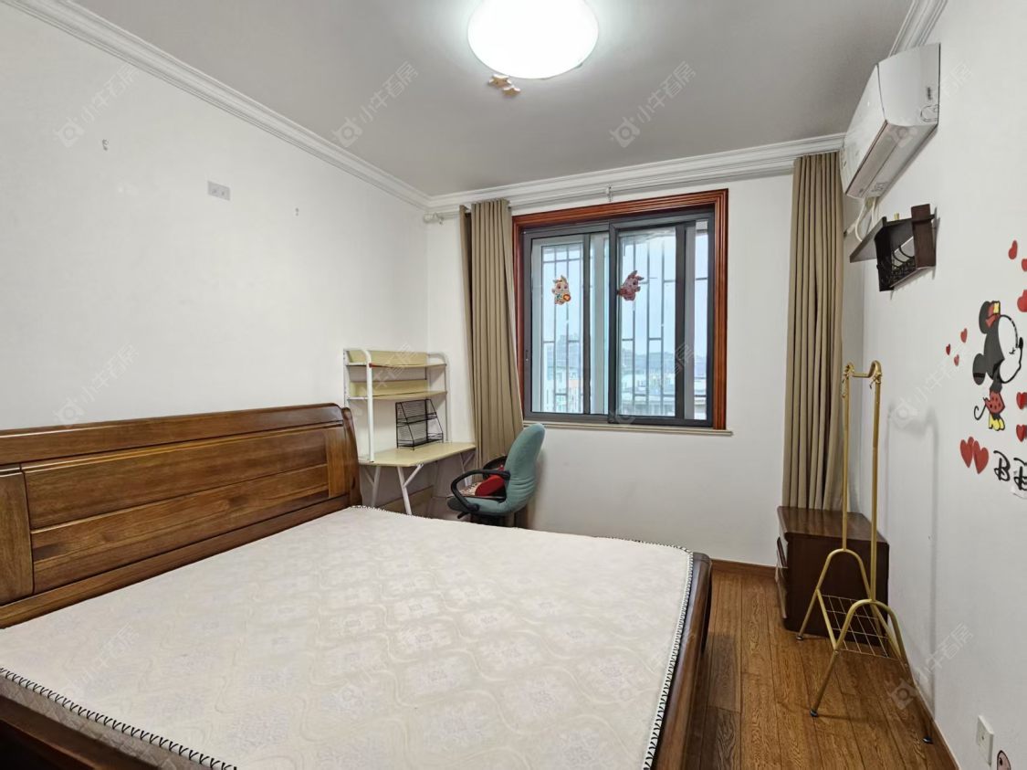 上海高桥新城紫薇和苑在租房源小区图_小牛看房