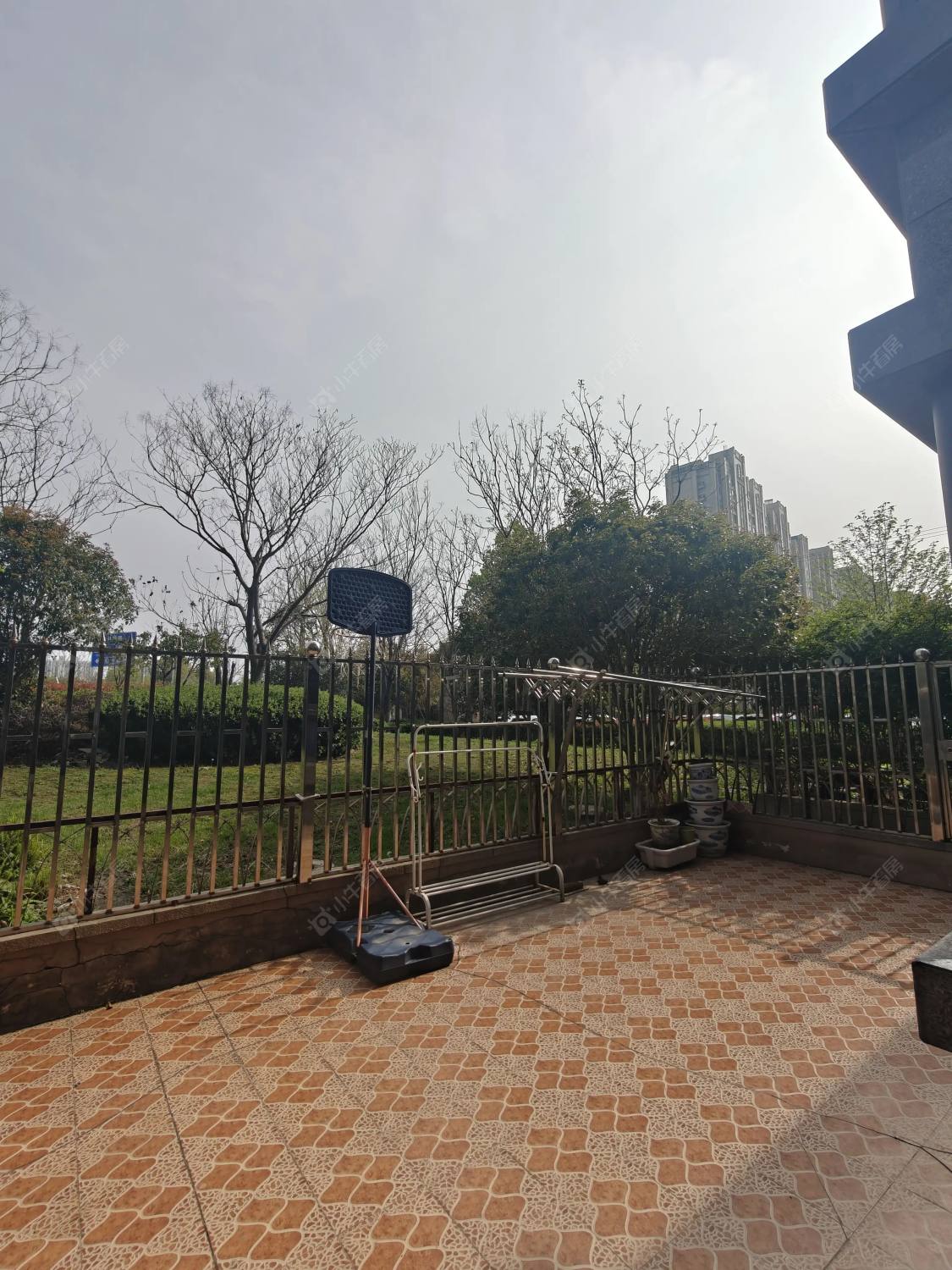 上海万业紫辰苑在租房源小区图_小牛看房