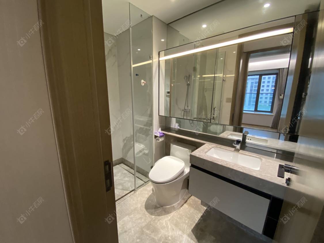 上海中海建国里在售二手房源小区图_小牛看房