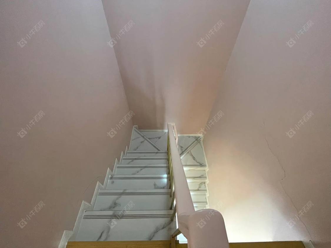 上海中建大公馆在售二手房源小区图_小牛看房