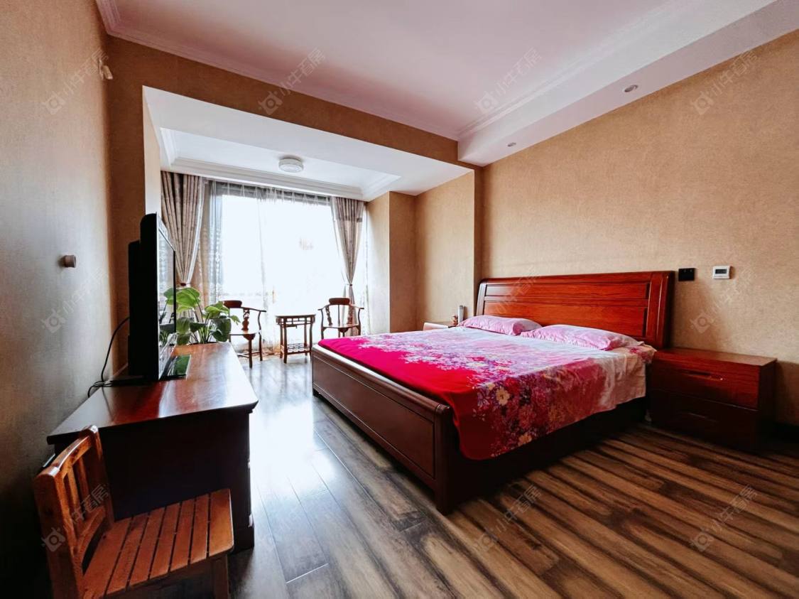 上海美兰湖岭域在售二手房源小区图_小牛看房