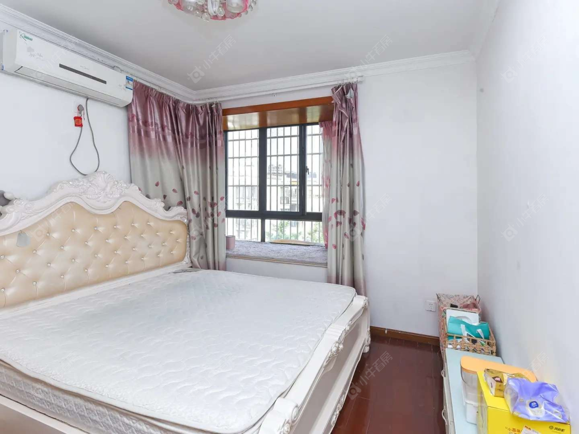 上海菊泉新城爱建顾园东区在售二手房源小区图_小牛看房