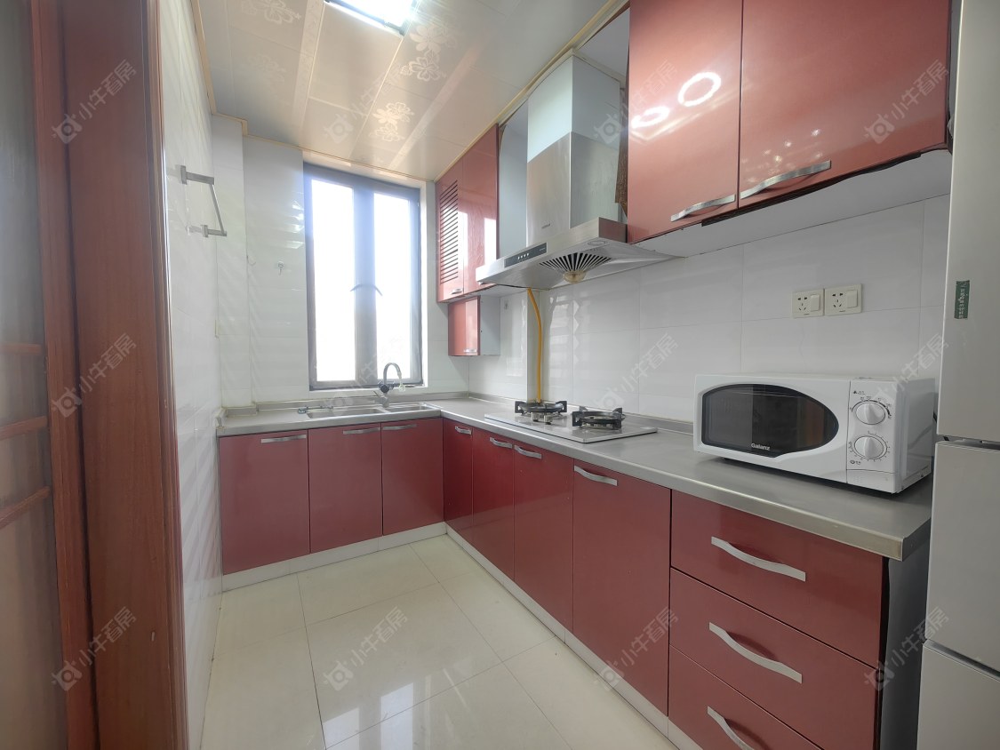 上海顺驰美兰湖在售二手房源小区图_小牛看房