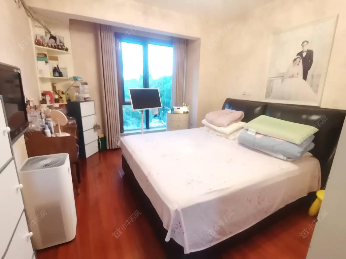 上海美兰湖岭域在售二手房源小区图_小牛看房