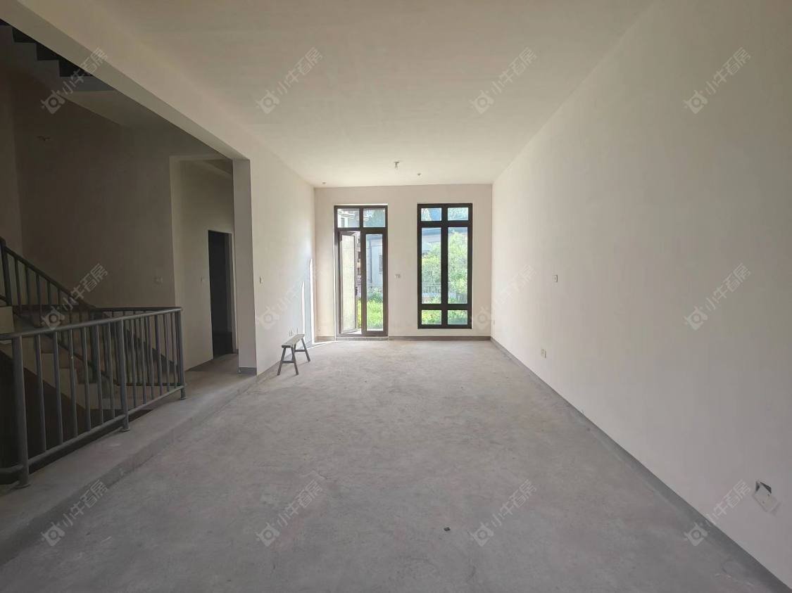 上海宫园巧筑别墅区在售二手房源小区图_小牛看房