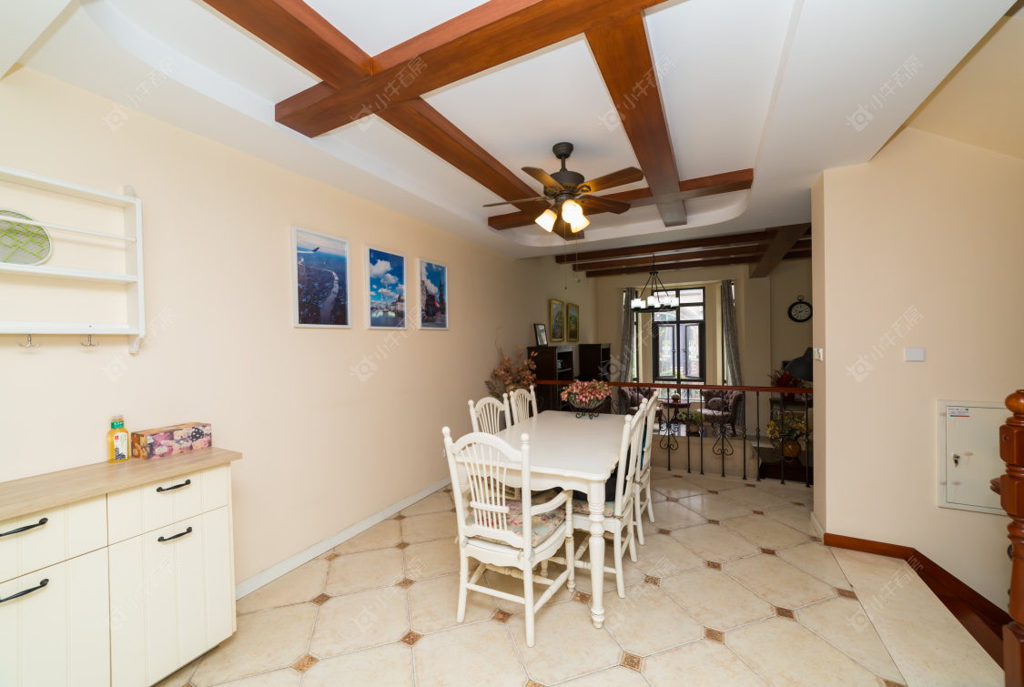 上海长泰东郊御园别墅区在售二手房源小区图_小牛看房