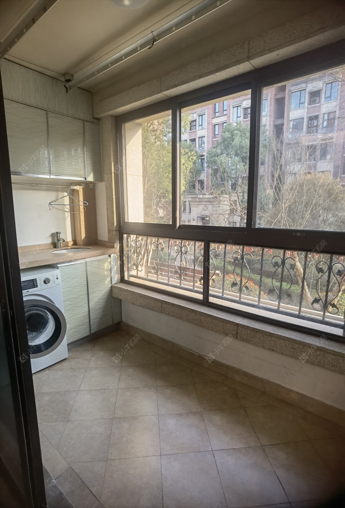 上海金地艺华年在售二手房源小区图_小牛看房