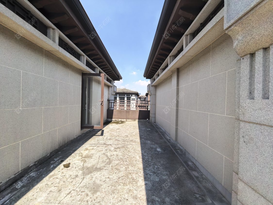 上海阳光城花满墅别墅区在售二手房源小区图_小牛看房