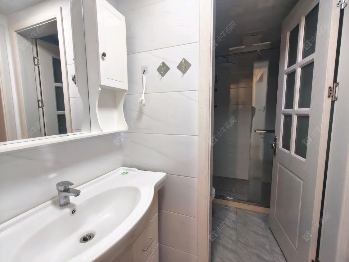 上海万科金域澜湾在售二手房源小区图_小牛看房