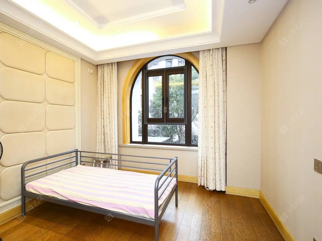 上海银亿领墅在售二手房源小区图_小牛看房