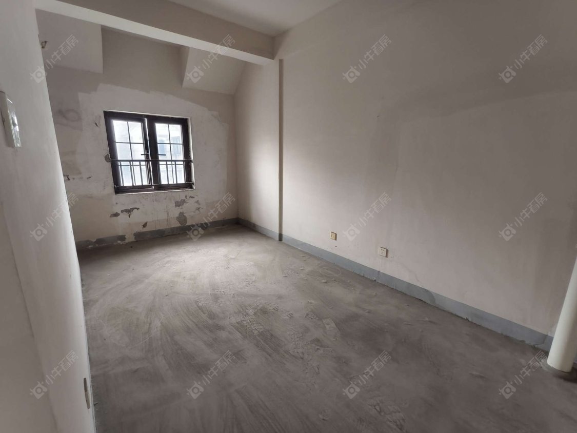 上海璟储新和湾别墅区在售二手房源小区图_小牛看房