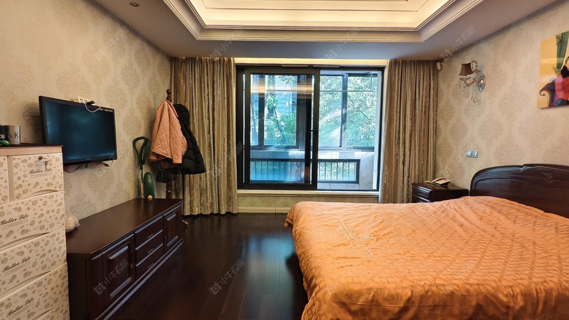 上海万科琥珀臻园别墅区在售二手房源小区图_小牛看房