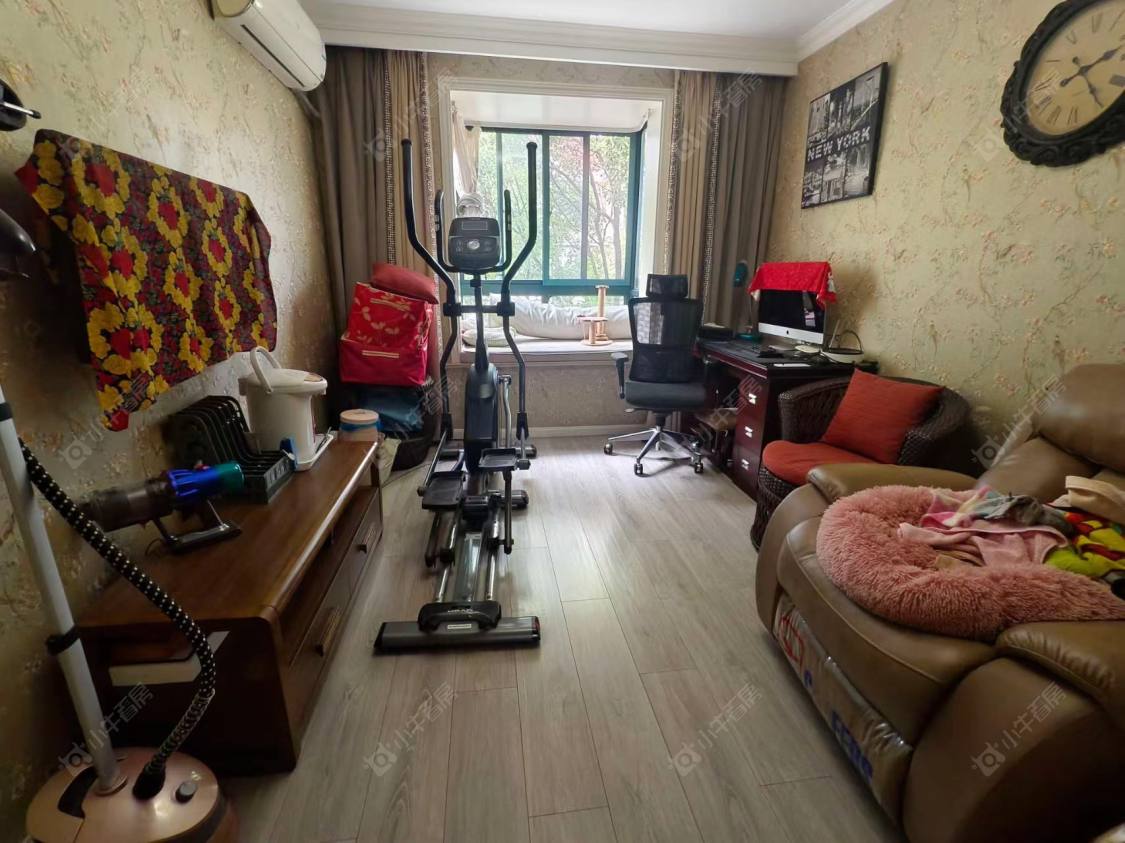 上海美兰湖颐景园在售二手房源小区图_小牛看房