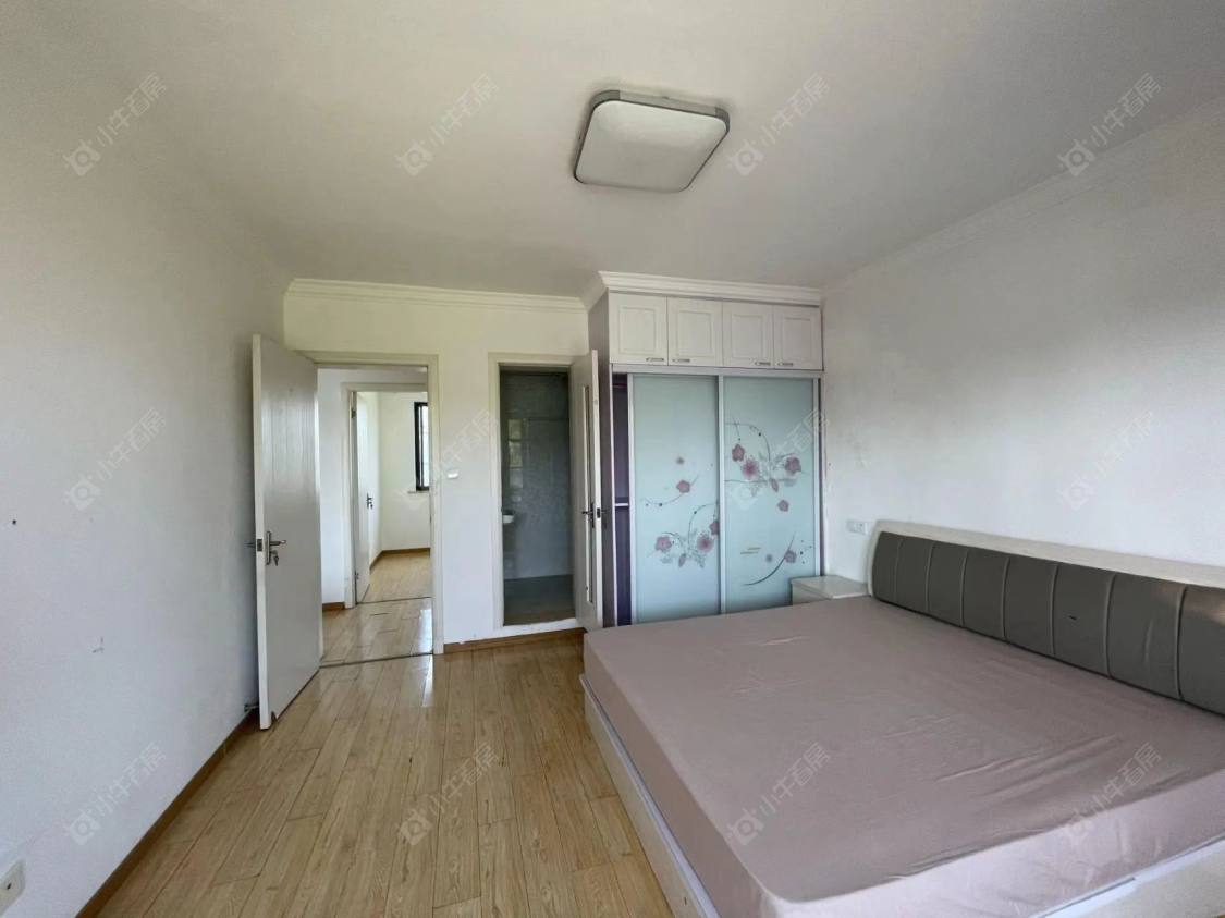 上海顺驰美兰湖在售二手房源小区图_小牛看房