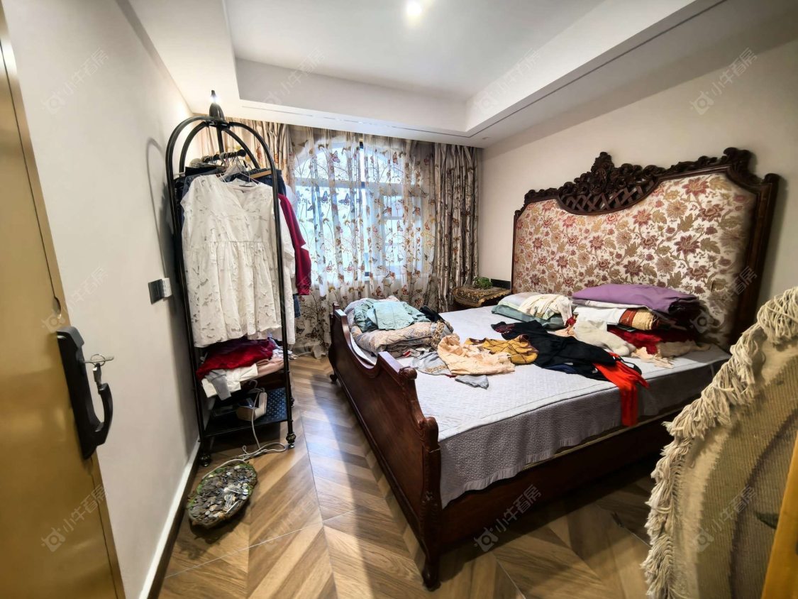 上海璟储新和湾别墅区在售二手房源小区图_小牛看房