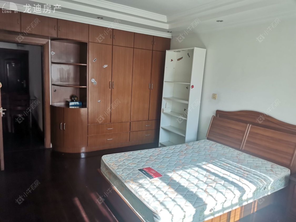 上海界龙花苑在售二手房源小区图_小牛看房