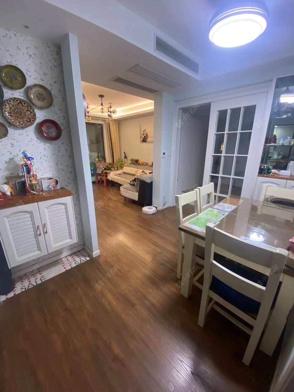 上海万业紫辰苑在售二手房源小区图_小牛看房