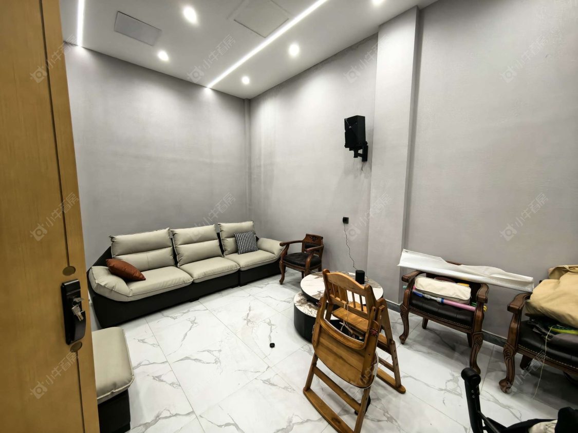 上海璟储新和湾别墅区在售二手房源小区图_小牛看房