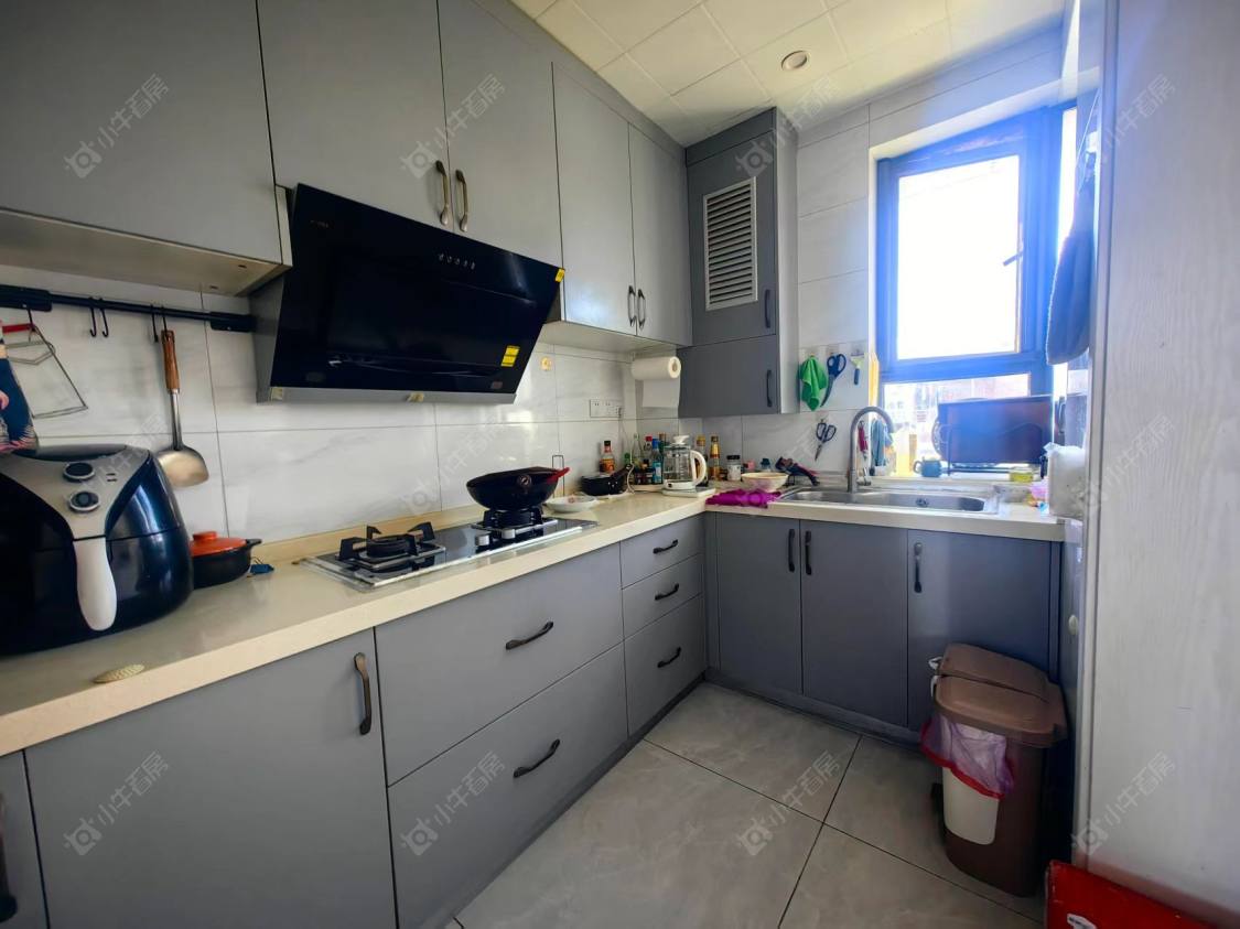 上海顺驰美兰湖在售二手房源小区图_小牛看房