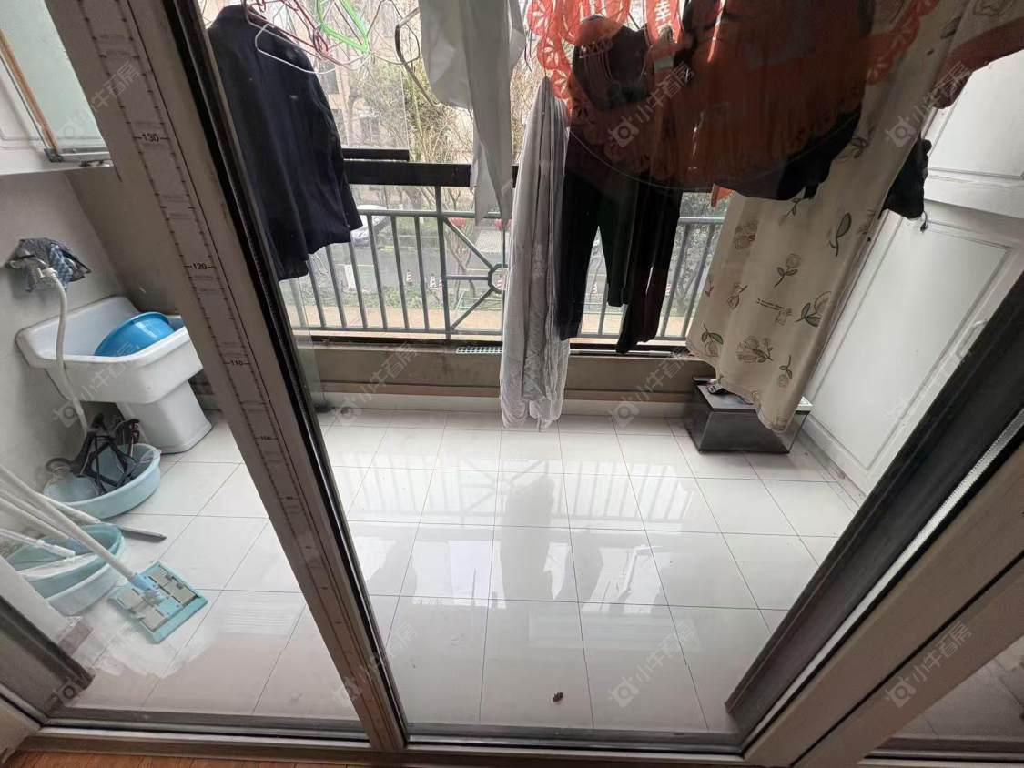 上海朗诗绿岛在售二手房源小区图_小牛看房