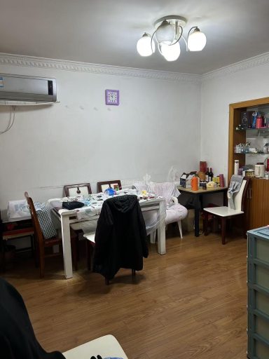 上海东城新村在售二手房房源图片