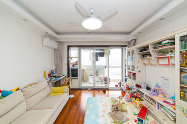 上海江临天下3室2厅2卫在售二手房房源图片