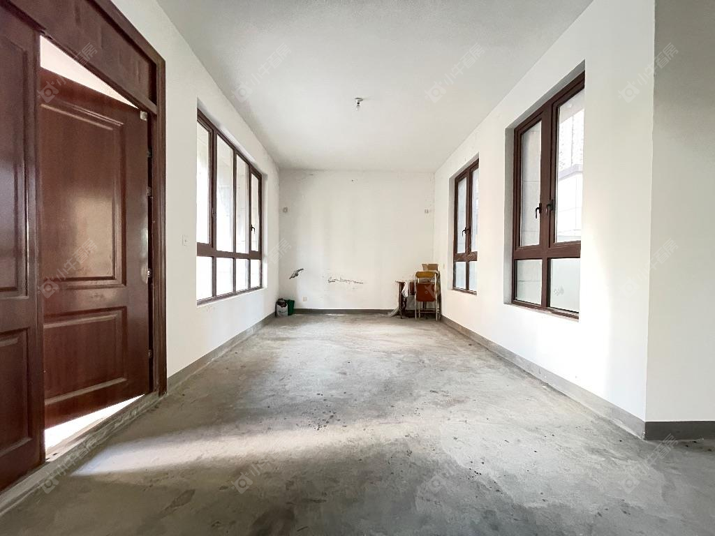 上海中信泰富朱家角新城鸿玺郡南区588弄在售二手房源小区图_小牛看房