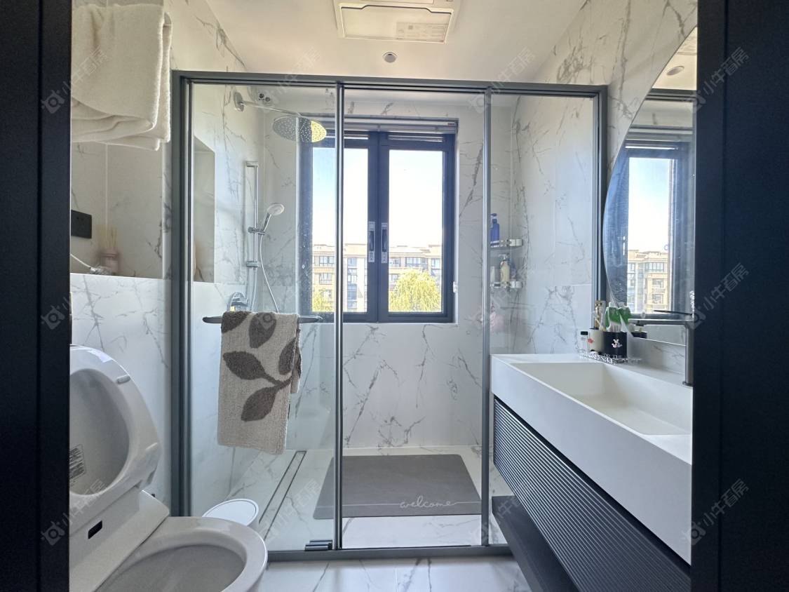 上海海上湾鹭居别墅区在售二手房源小区图_小牛看房