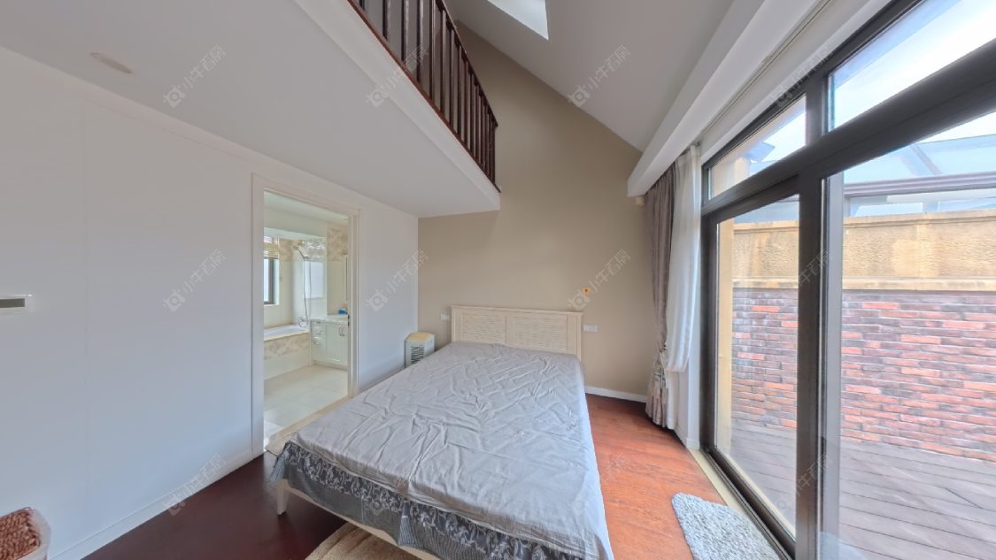 上海长泰东郊御园别墅区在售二手房源小区图_小牛看房