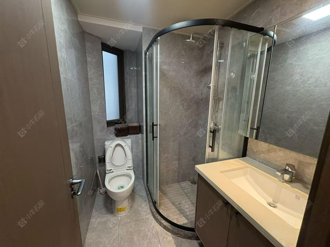 上海建发熙和府在售二手房源小区图_小牛看房