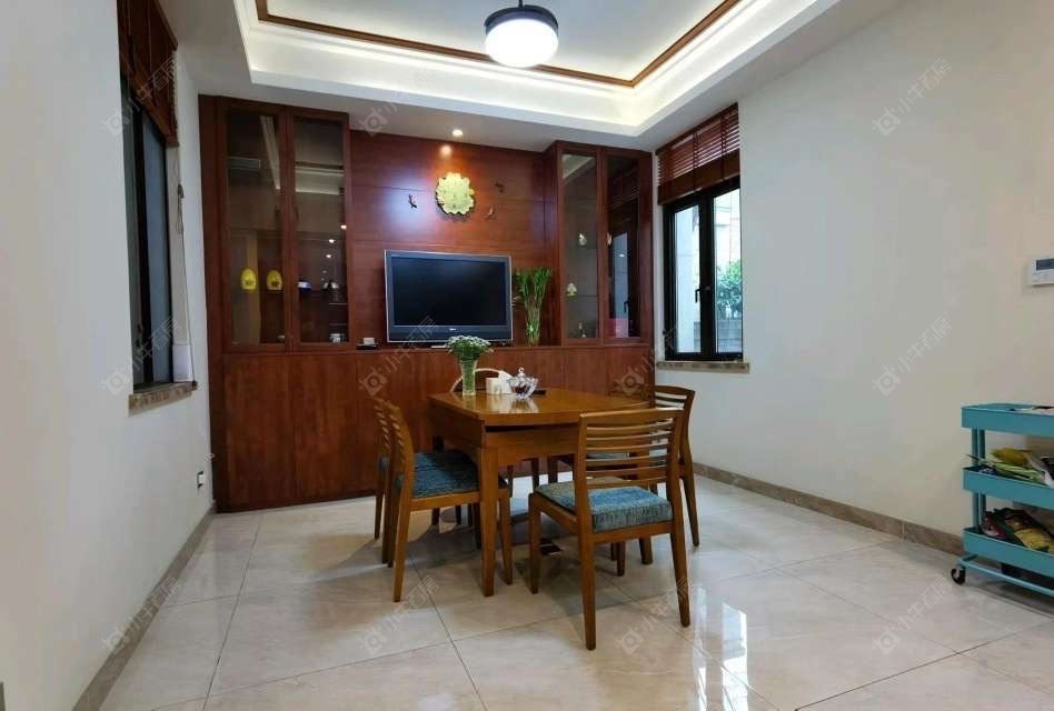 上海万科琥珀郡园别墅区在售二手房源小区图_小牛看房