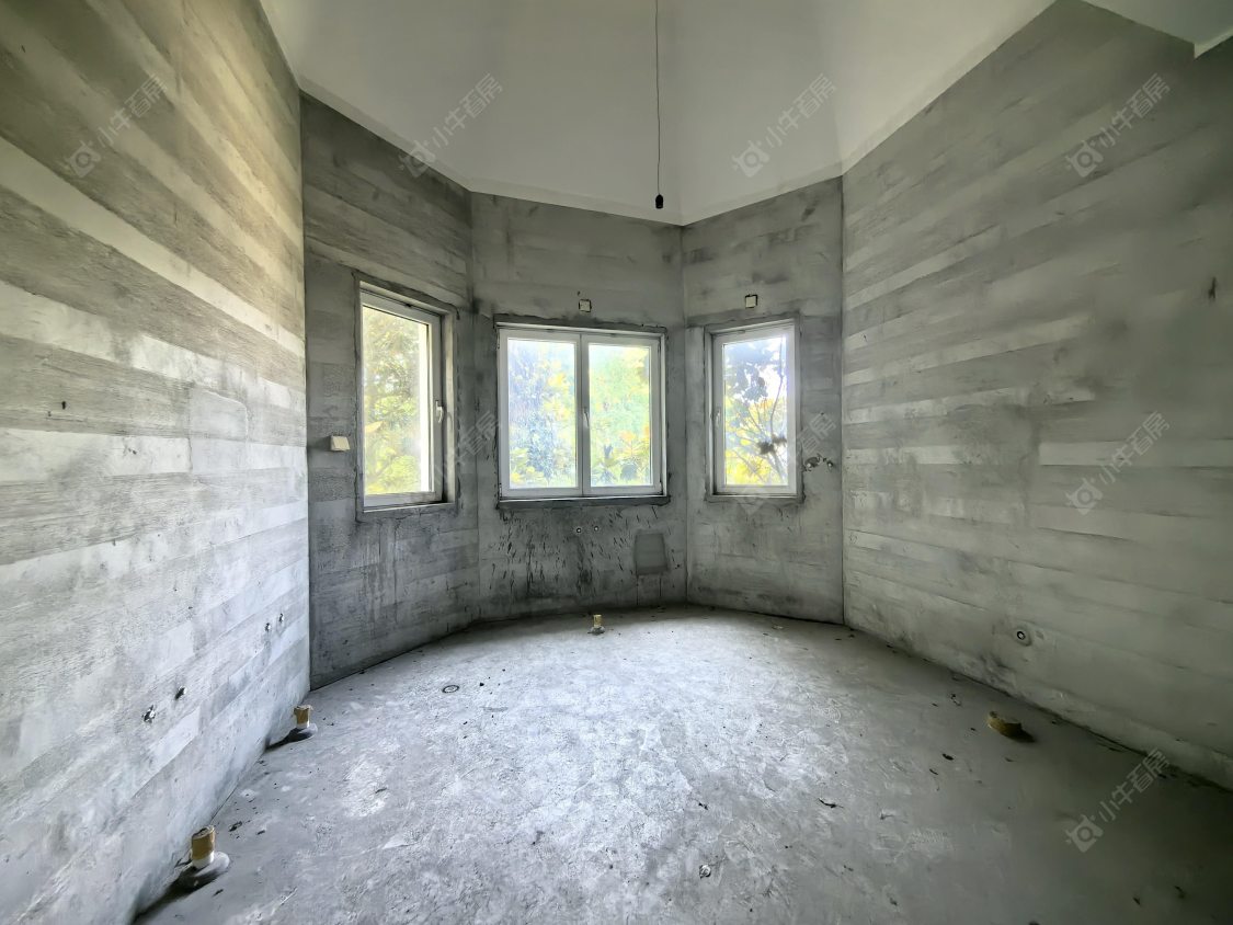 上海美兰湖别墅在售二手房源小区图_小牛看房