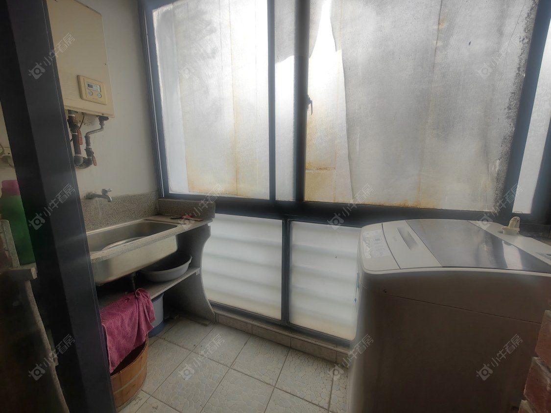 上海顺驰美兰湖在售二手房源小区图_小牛看房