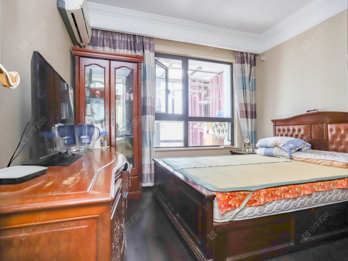 上海泰禾红御在售二手房源小区图_小牛看房