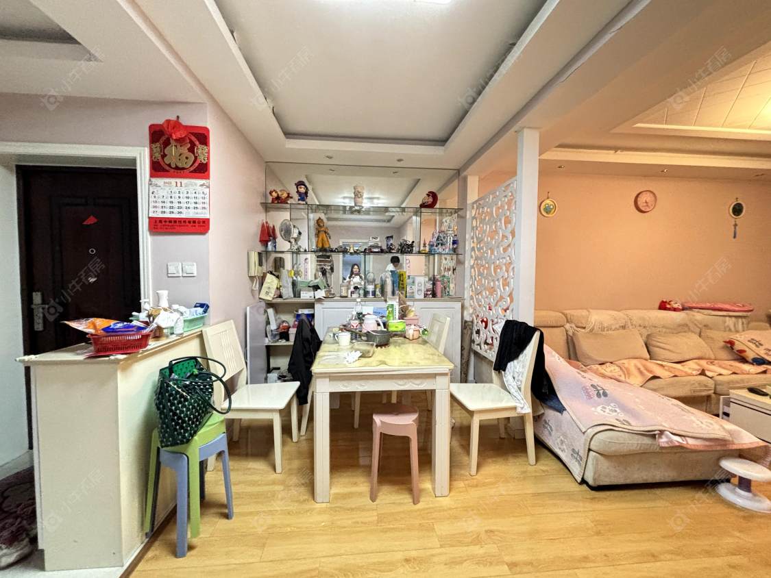 上海美兰湖颐景园在售二手房源小区图_小牛看房