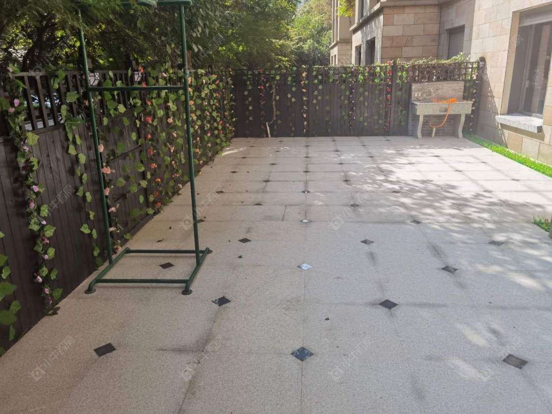 上海朗诗绿岛在售二手房源小区图_小牛看房